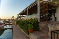Waterside Canal Dreams - B&B Mandurah