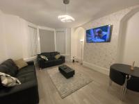 B&B Newcastle upon Tyne - Heaton Park Road Professional Lets - Bed and Breakfast Newcastle upon Tyne