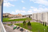 Lisboa, Cidade, Elegant Apartment with Air Cond, Free WIFI and Near Metro, by IG - Chambres d'hôtes Lisbonne