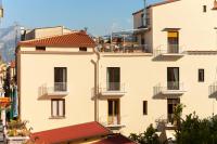 SorrentoVibes - Luxury Four Bedroom Home - B&B