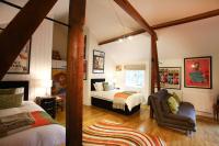 Old Croft Stables - B&B