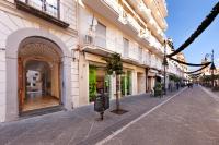 SorrentoVibes - Design Holiday Home in Sorrento city center - Chambres d'hôtes Sorrente