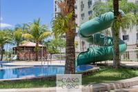2 Quartos com Varanda a 300m RioCentro Wi-Fi 120mbps e Cozinha Completa - Condomínio com Piscina, Estacionamento, Portaria 24h e Parquinho Infantil - Apartamento indicado para Grupos, Hóspedes a Trabalho e Crianças - Ferienwohnung