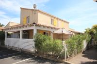Belle villa climatisée avec 2 chambres, terrasse en angle, parking privatif dans résidence sécurisée piscine commune 800 m de la mer LRCS151 - Chambres d'hôtes Portiragnes