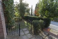 Apartment mit Garten