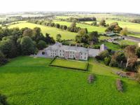 CastleHacket House - B&B Belclare
