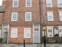 B&B North Shields - Tynemouth Village Penthouse - Bed and Breakfast North Shields