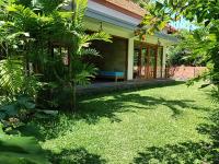 One-Bedroom Bungalow