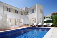 Villa Sylvia by HMZ Villas - Ferienwohnung
