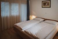 Three-Bedroom Apartment with Matterhorn View - Attic