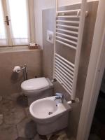 Doppel-/Zweibettzimmer mit privatem, externem Bad