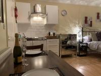 B&B Didcot - Southernwood - Studio 2 - Bed and Breakfast Didcot