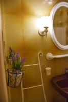 Quadruple Room with Private External Bathroom