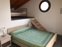 Villa Venezia- Lake Como Oasis - AC, Private Garden & Garage Box - Ferienwohnung Sorico