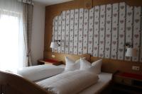 Double Room with Balcony and Garden View