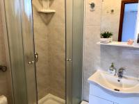 Estudio 1 (2 adultos)