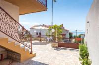 Apartment Beky - B&B Podstrana