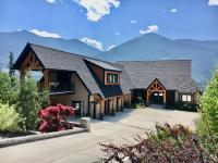 Kootenay Wild Guest Suites - B&B Nelson