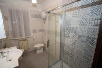 Chambre Familiale avec Salle de Bains Privative