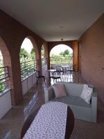 Villa Ferrari Oriella - B&B Solignano Nuovo