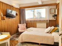 Studio (4 Adults) with Kitchen
