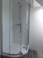 Doppel-/Zweibettzimmer mit eigenem Bad