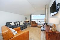 B&B Edinburgh - Musselburgh - Stylish 3 bed with Stunning Sea Views - Bed and Breakfast Edinburgh