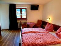 Doppelzimmer mit Gartenblick