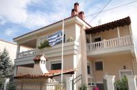 In the Shadow of Meteora - B&B Kalampáka