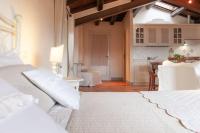 Studio with Sofa Bed
