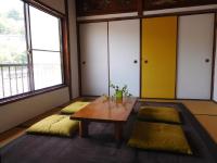 Japanese-Style Quadruple Room