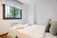 Appartement 2 Chambres avec Terrasse et Balcon - 1.4
