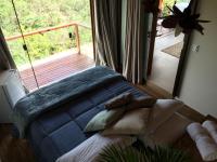 Suite Deluxe com com Banheira de Hidromassagem e Vista para Montanha