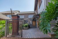Ruth Avenue Guest House - Bed and Breakfast