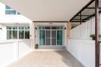 Modern Townhome at the Old City - Chambres d’hôtes Chiang Mai