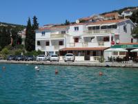 Apartmani Prova 9 - B&B Tisno