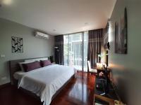 Superior Family King Room with Balcony