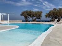 Villa Beltramo Santorini 2 bedroom private pool villa - B&B Foinikiá