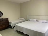 APTO GUARUJA ENSEADA 4 QUARTOS COM WiFi - Ferienwohnung Guarujá