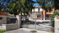 VAL D'ORCIA DELUXE 2, RAFFINATA CASA immersa nel verde con WiFi, giardino e parcheggio - Ferienwohnung Montalcino