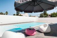 Leonida's Home - Shared Pool, Jacuzzi and beach 150mt - B&B Su Forti