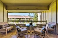 Stunning South Maui Condo with Lanai by Beach! - Chambres d’hôtes Kīhei