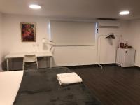 Studio Lit King-Size