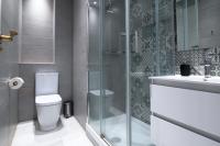 Granadi Apartamentos - B&B Granada