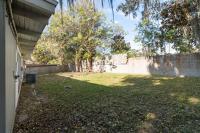 Mid-century Home 2 miles to UF, Downtown, and Shands Plus Walk to Coffee Culture, Planet Fitness and Alfred A Ring Park - B&B Gainesville