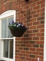 Coastal Escape Deal - 2 Bedroom House -Short Lets & Serviced Accommodation - B&B Deal
