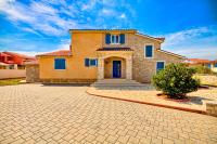 Charming villa Oliva with 4 bedrooms near the wonderful village of Fazana - Chambres d'hôtes Fažana