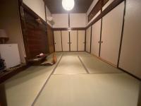 Camera Quadrupla in Stile Giapponese