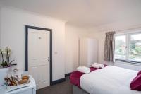Standard Double Room with Shared Bathroom