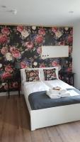 B&B Galway - Pasta Factory Guest Rooms - Bed and Breakfast Galway